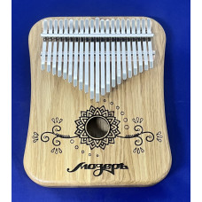 KR21-1 Point Sirius Калимба, массив дуба, Мозеръ